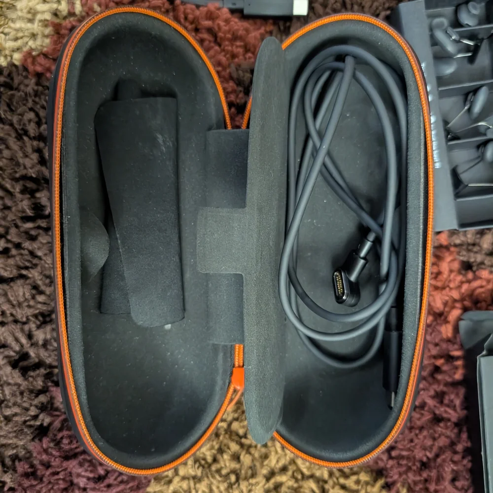 Black Standalone VR Headset